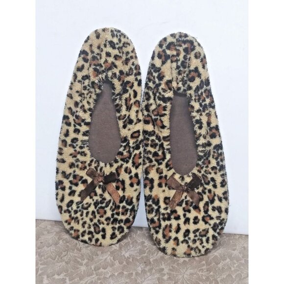 Secret Treasures Leopard Print Slipper socks 9.5/10/10.5 soft plush bow accents - Picture 2 of 7